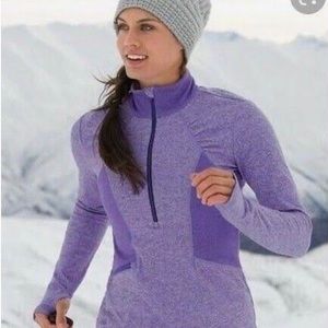 Athleta Olompali 1/2 zip pullover with thumb holes, size XS color purple/lilac